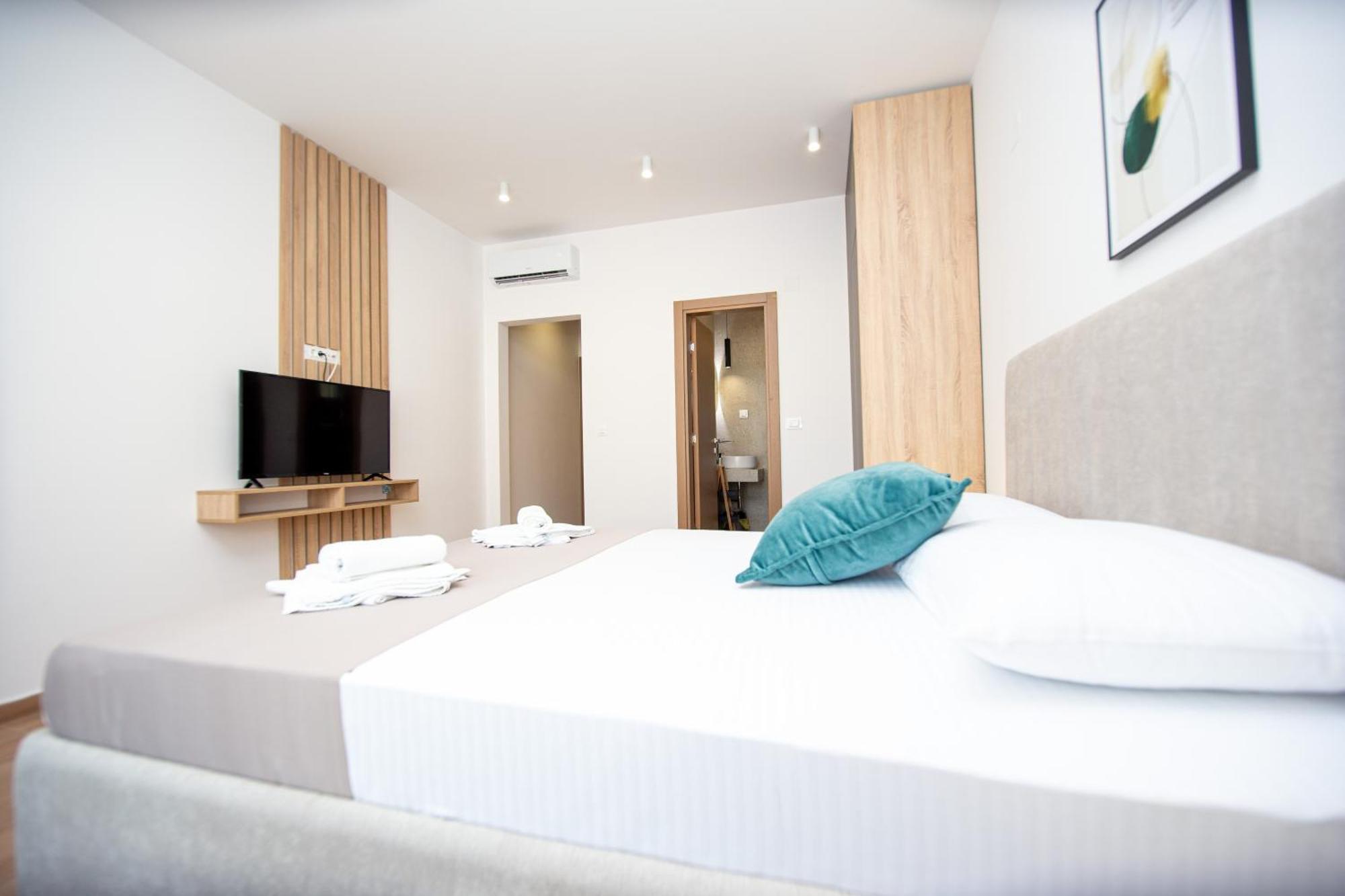 Apartments Sirena - Modern Stay With Free Parking Budva Dış mekan fotoğraf