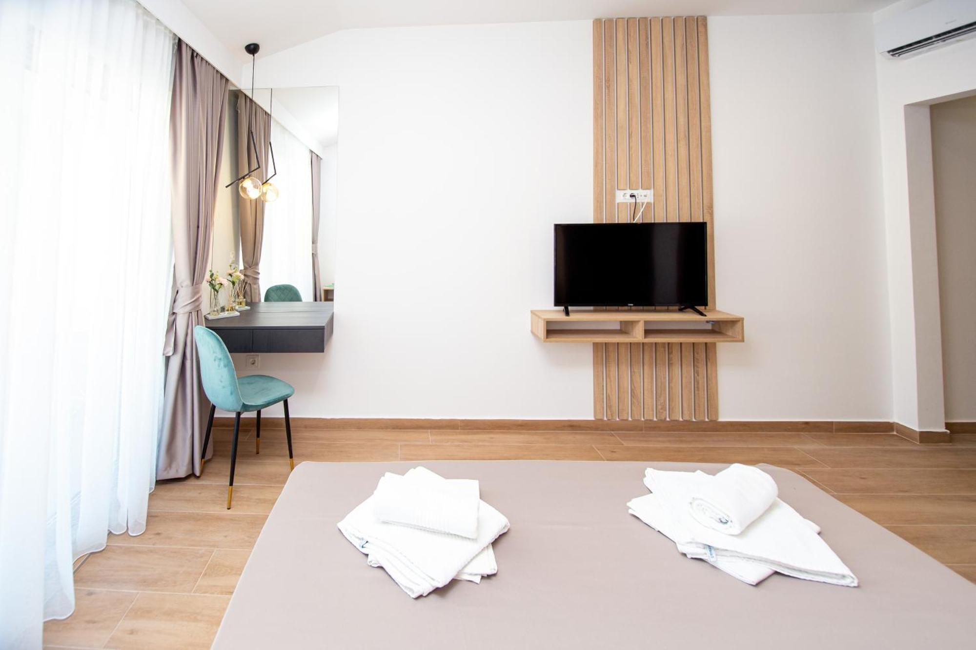 Apartments Sirena - Modern Stay With Free Parking Budva Dış mekan fotoğraf