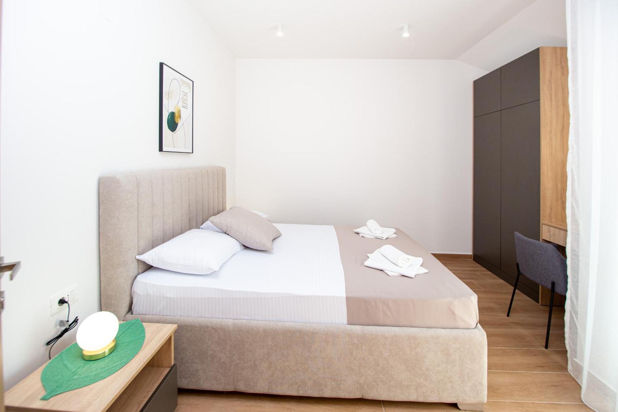 Apartments Sirena - Modern Stay With Free Parking Budva Dış mekan fotoğraf