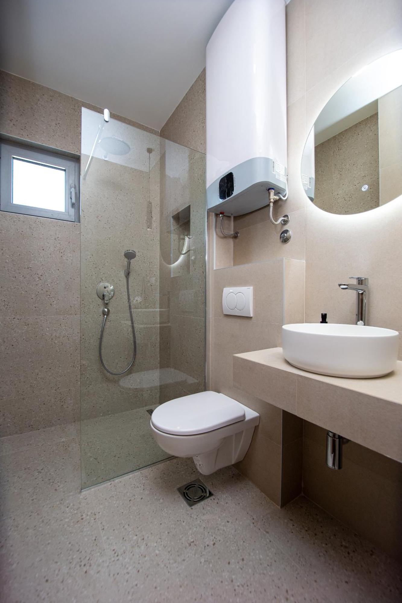 Apartments Sirena - Modern Stay With Free Parking Budva Dış mekan fotoğraf