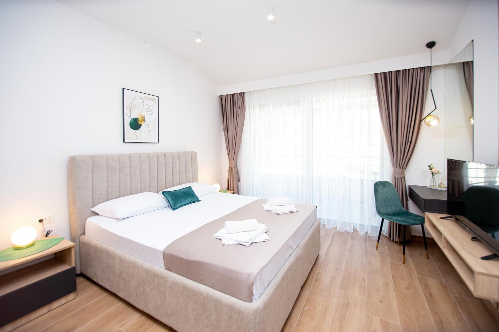 Apartments Sirena - Modern Stay With Free Parking Budva Dış mekan fotoğraf