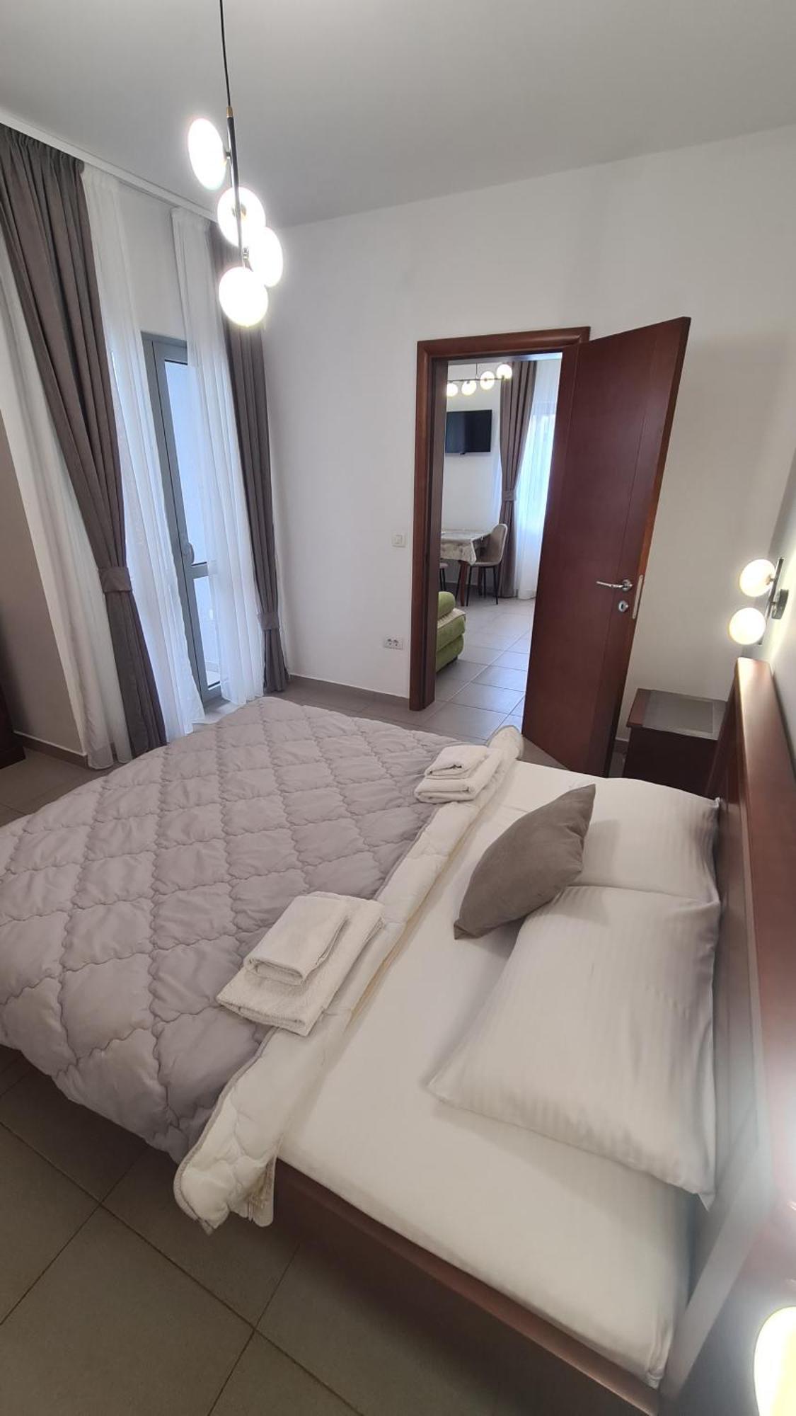 Apartments Sirena - Modern Stay With Free Parking Budva Dış mekan fotoğraf